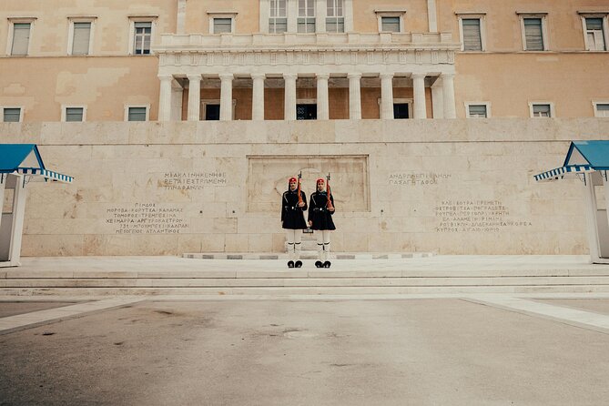 Walk through the history of Athens - Passing by the Temple of Olympian Zeus