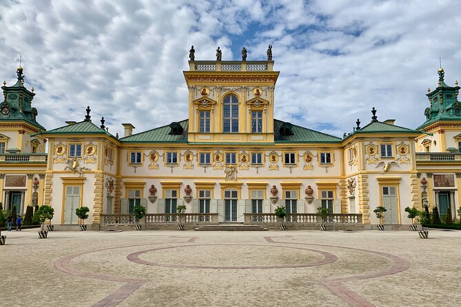 Walking Audio Tour of Wilanów Palace Grounds - Key Points