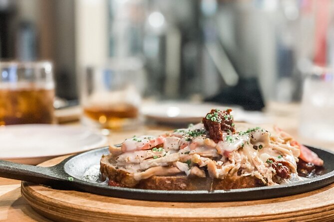 Walking Food Tour Downtown Lexington - Key Points