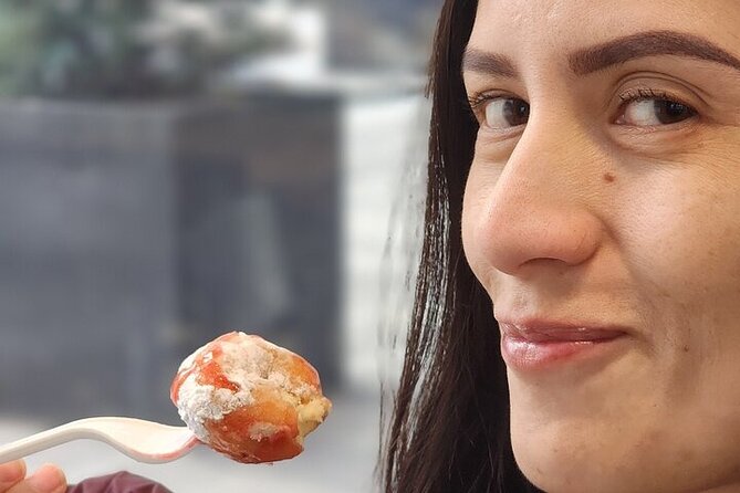 Walking Food Tour with Professional Comedian Guide - The Unique Role of Comedian Guides