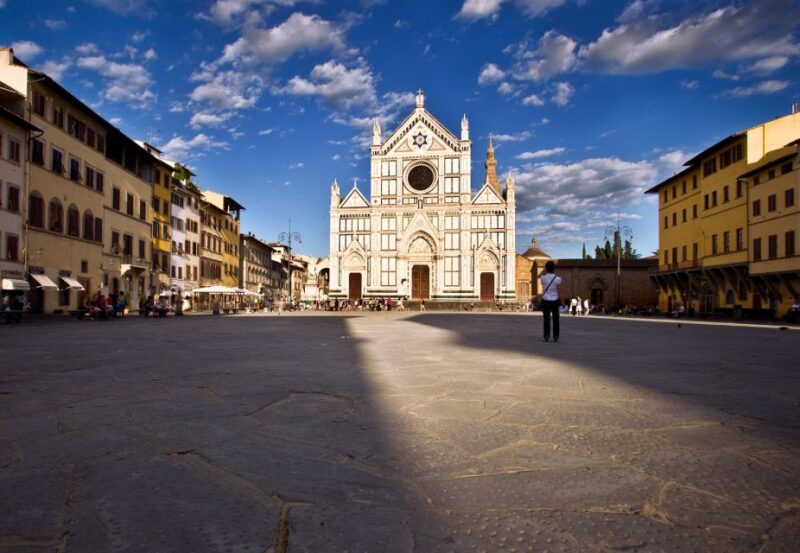 Walking Group Tour In Florence - Starting Point Near the Uffizi Gallery