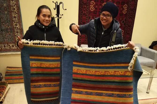 Walking KUSADASI Gastro City Tour - Tasting Stuffed Mussels: A Classic Seafood Delicacy