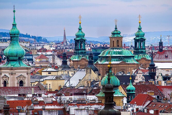 Walking through ages: 11th to 21st century, Prague flavoured - Dive into Pragues History with a Budget-Friendly Walking Tour