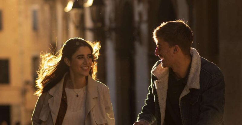 "Walking Tour" - 2h - Value and Flexibility: Reserve Now & Pay Later