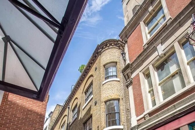 Walking Tour and Tasting at Indian Restaurant in London - Strolling Down Brick Lane for Market Flavors