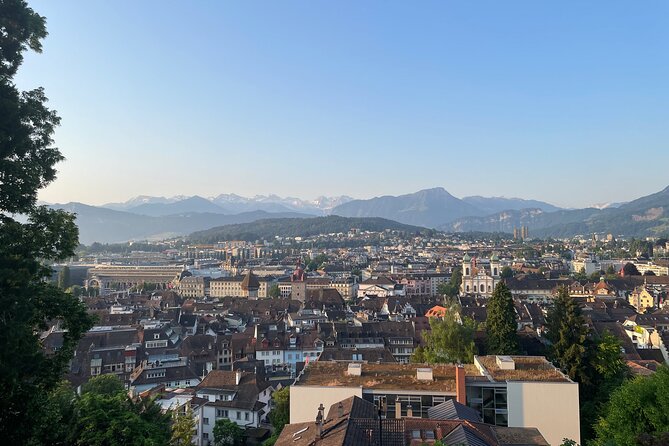 Walking Tour - Around the Old Town Lucerne - The Role of Virtual Reality in Souvenir Photos