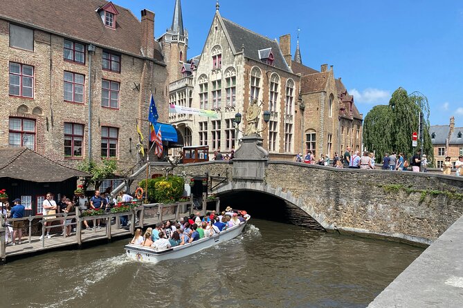 Walking Tour Bruges: Exciting Stories, Mysteries, People - Crossing Old Bridges and Exploring Old Streets