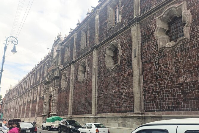 walking tour CDMX Behind the iconic - Colonial Houses and Daily Life in the Historic Center