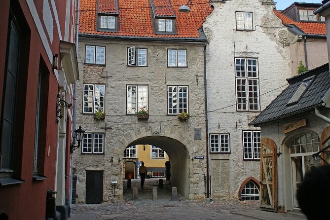Walking Tour: Discover Rigas Old Town and Its Art Nouveau Gems - Why Choose This Riga Old Town and Art Nouveau Tour?