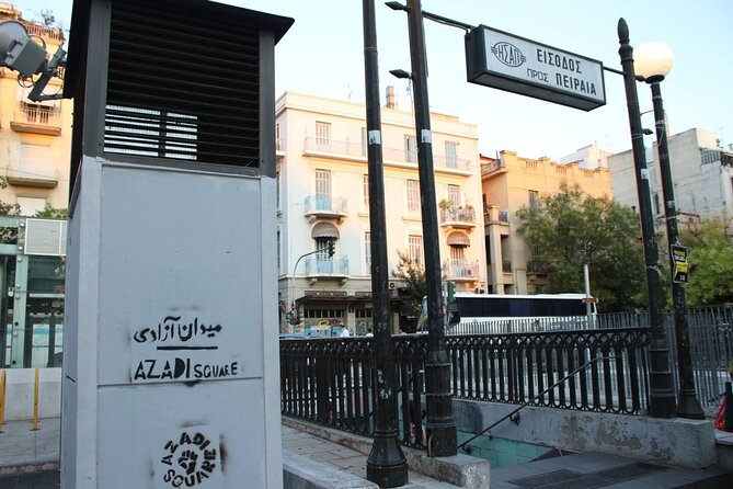 Walking Tour for Understanding the Refugee Crisis in Athens - Key Points