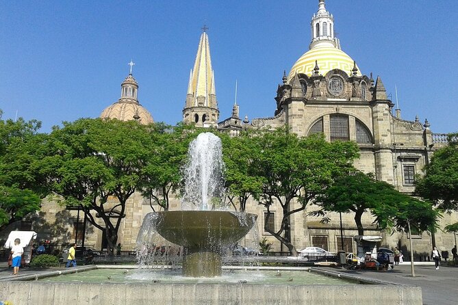 Walking Tour Historic Center Guadalajara - Starting Point at Plaza de la Liberación