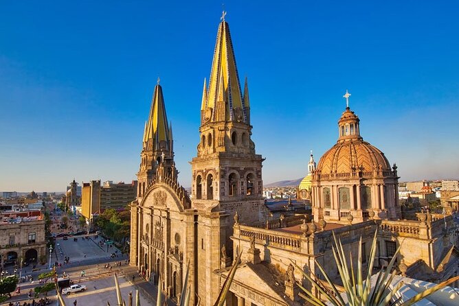 Walking Tour Historic Center Guadalajara - The Cultural Charm of Teatro Degollado