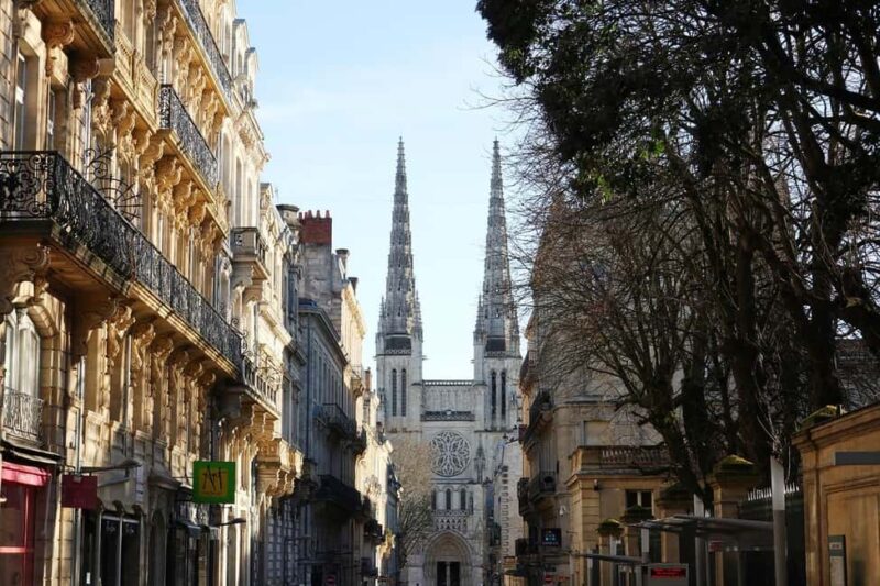 Walking Tour in Bordeaux with Tastings and Stories - Who Will Enjoy This Bordeaux Walking Tour?