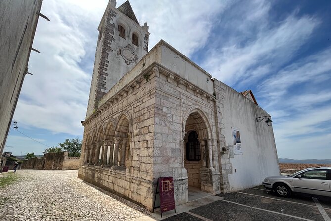 Walking Tour in Estremoz - Exploring Estremoz Castle and Queen Santa Isabel