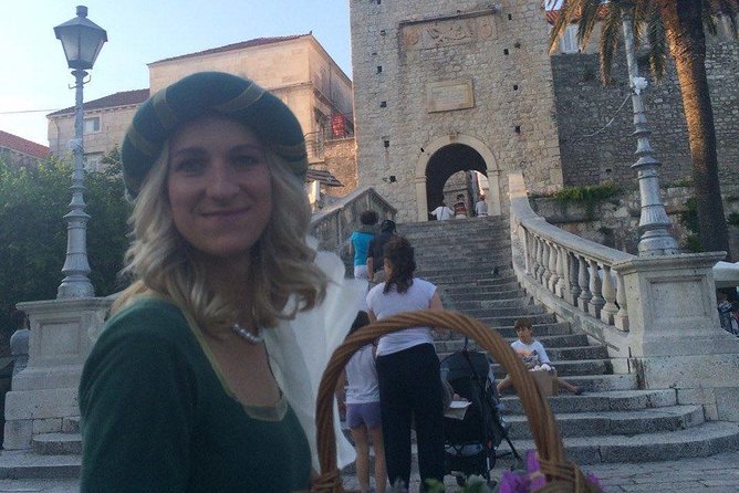 Walking Tour in Korcula with Lady Franchesca - Key Points