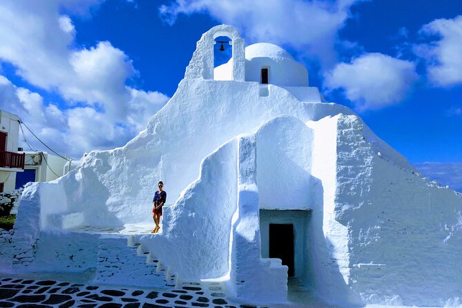 Walking Tour in Mykonos Town & Secluded Beach Picnic - Starting at a Central Meeting Point in Mykonos Town