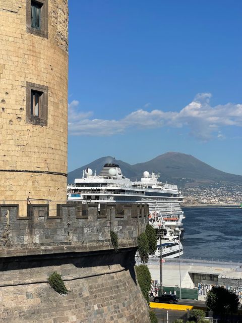 Walking tour in Naples - Customizable and Flexible Tour Features