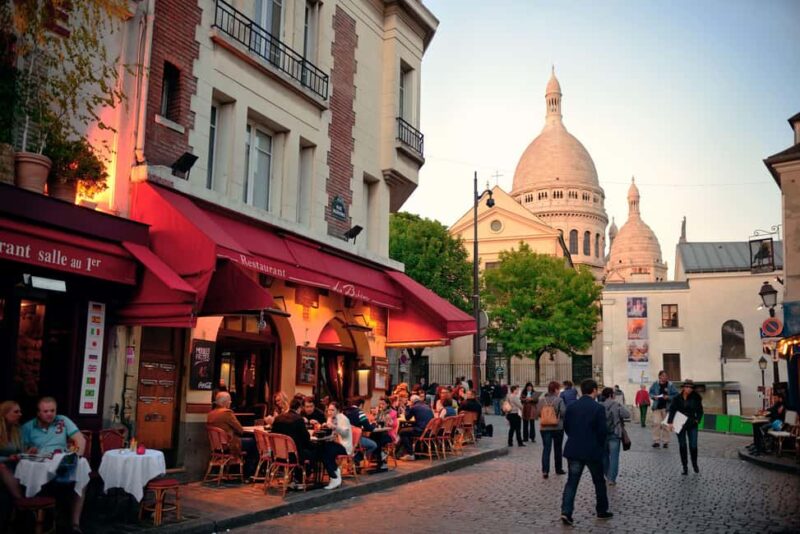 Walking Tour in Paris Montmartre with Tastings and Stories - Key Points