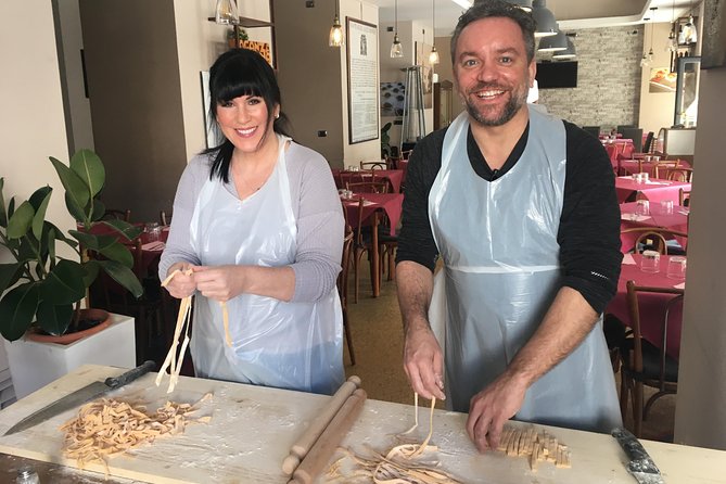 Walking tour in the Heart of Rome and a Cooking Class in a Very Small Group - Key Points