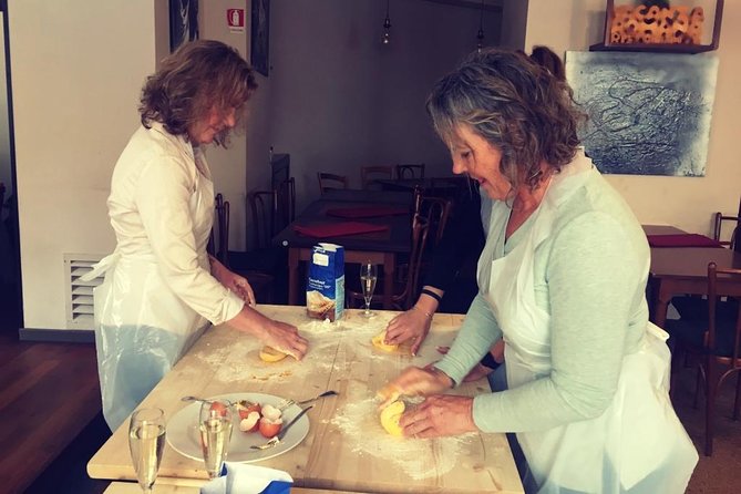 Walking tour in the Heart of Rome and a Cooking Class in a Very Small Group - Making and Enjoying a Three-Course Meal