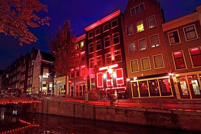Walking tour of 2 hours of the highlights of Amsterdam - Explore Amsterdam’s Highlights in Just 2 Hours