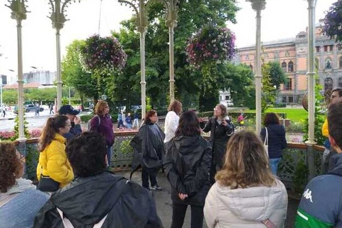 Walking Tour of Central Bergen - Bergen’s Seafaring Heritage at the Sailor’s Monument