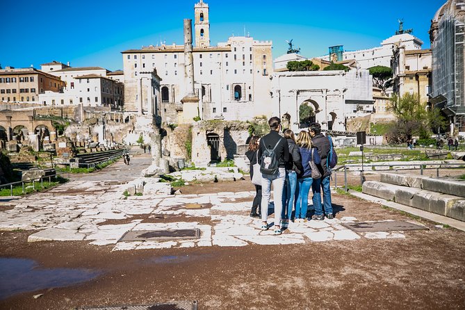 Walking Tour Of Colosseum, Forum and City Highlights including Trevi Fountain - Starting at the Colosseum with Skip-the-Line Access