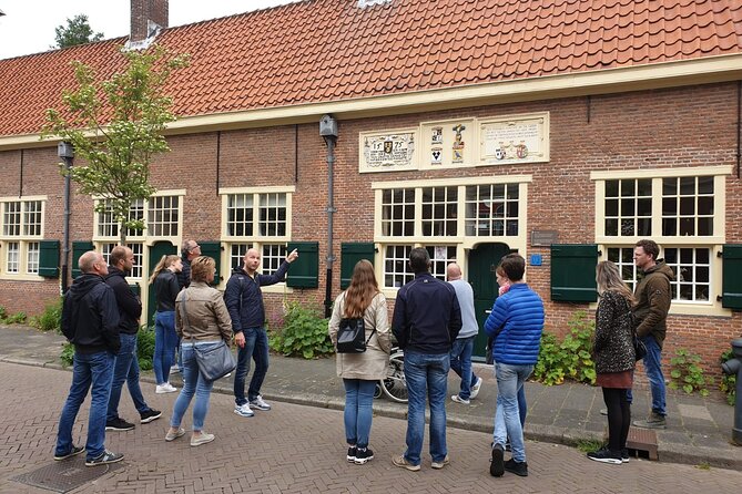 Walking Tour of Delft - The City of Orange and Blue - Learning About Johannes Vermeer in Delft