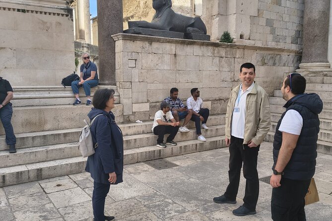 Walking Tour of Diocletian's Palace and Old town-small group - Key Points