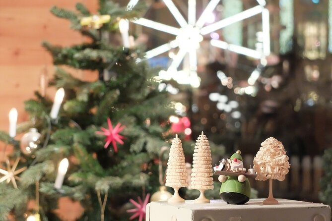 Walking Tour of Historic Dresden with a Christmas Touch. Small group tour. - Strolling Past the Procession of Princes and Royal Sights