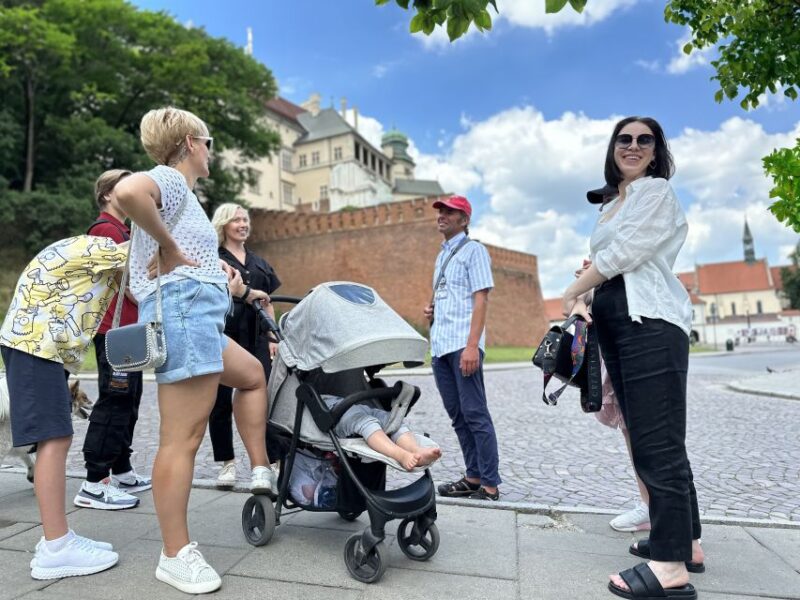 Walking Tour of Krakow: Old town - 2-Hours of Magic - Starting Point at Sienna 17: Easy Access Near the Main Square