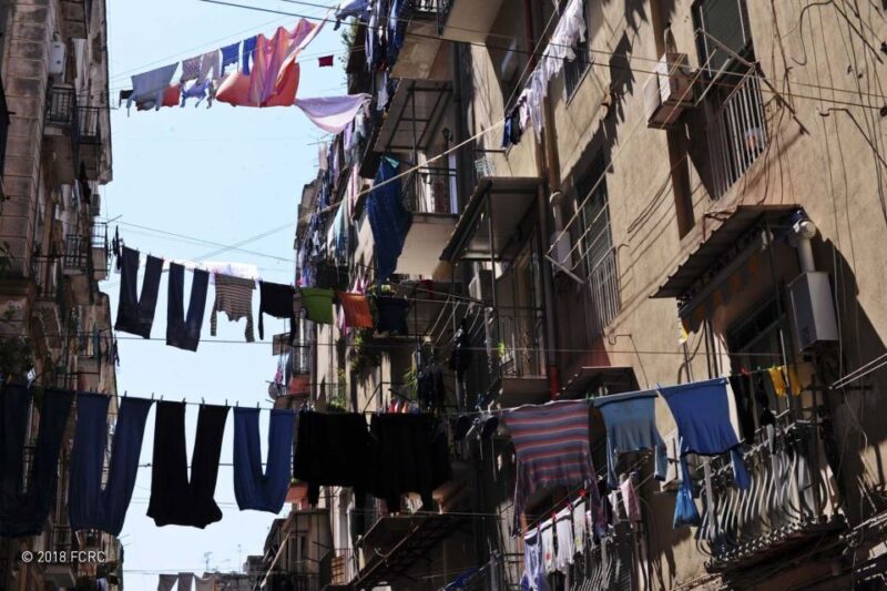 Walking-tour of Naples hystorical Centre - Ending the Tour at the Same Meeting Point
