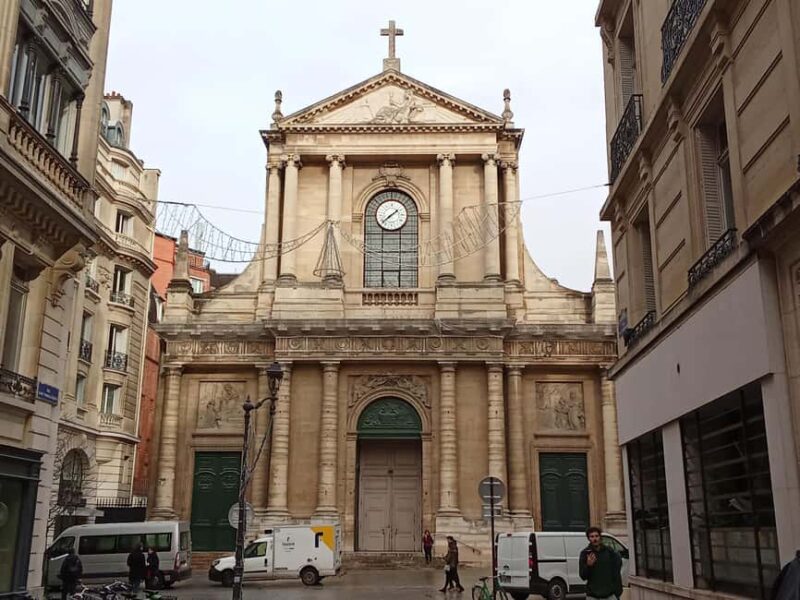 Walking Tour of Paris: Discover the Wonders of the Left Bank - Discover the Charm of Paris’s Left Bank in Just 2.5 Hours