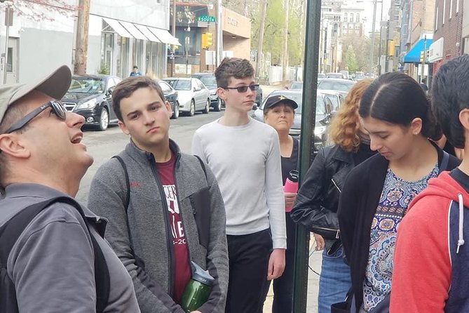 Walking Tour of Philadelphia Historic Jewish Quarter - Proximity to Major Philadelphia Landmarks