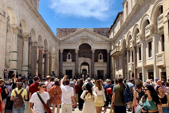Walking tour of Split with an Art Historian - Vestibulum and the Palace Substructures