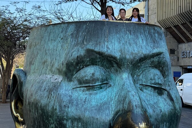 Walking tour of the historic center GDL and Orozco murals - Practical Details and Group Size