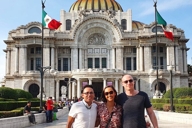 Walking Tour of the Historic Center in Mexico City - Exploring Colonial and Religious Heritage at the Catedral Metropolitana