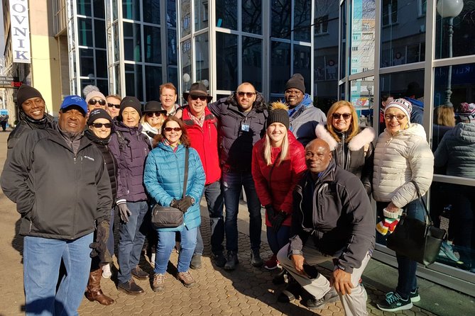 Walking tour of Zagreb - Climbing via the Zagreb Funicular Railway