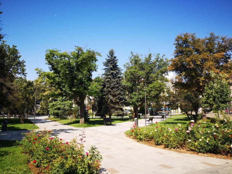 Walking tour: Sofia along the shady streets - Key Points