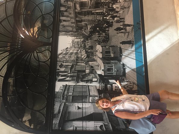 Walking tour through the old town with a Dutch-speaking city guide - Starting Point at the Tourism Office in Valencia
