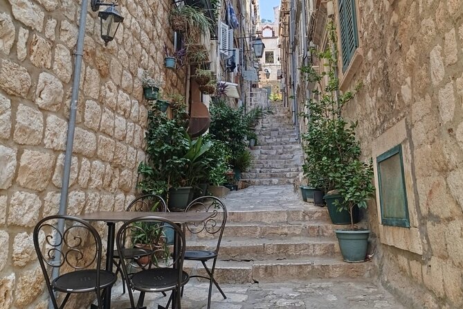 Walking Tour to Old City - Practical Details and Accessibility