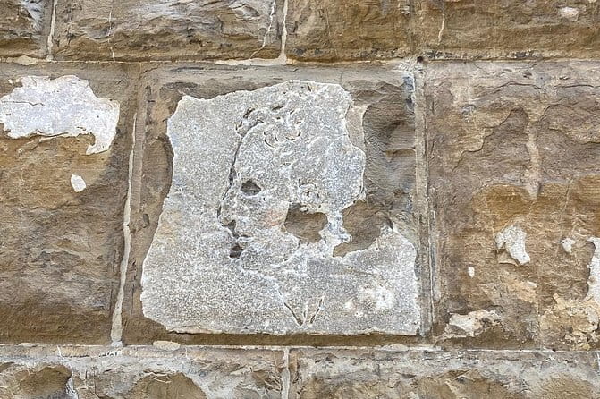 Walking Tour trough Renaissance Secrets in Florence - Logistics and Group Experience