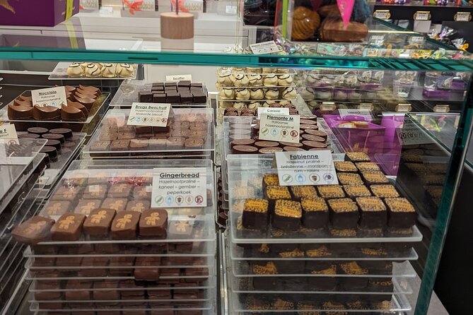 Walking Tour with Hot Chocolate and Chocolate Tasting - Practical Logistics and Tour Details