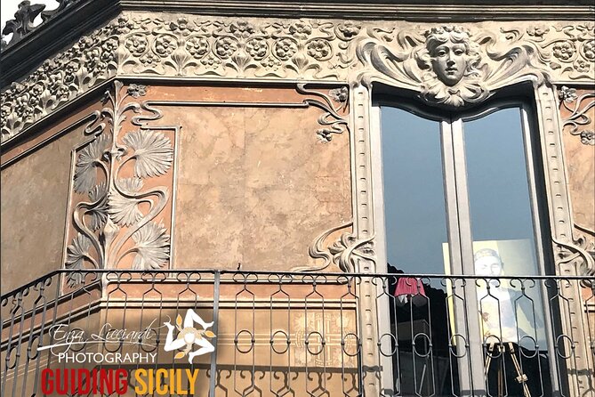 WalkingTour CATANIA - discovering the city of lava with a licensed guide - The Baroque Marvels along Via dei Crociferi