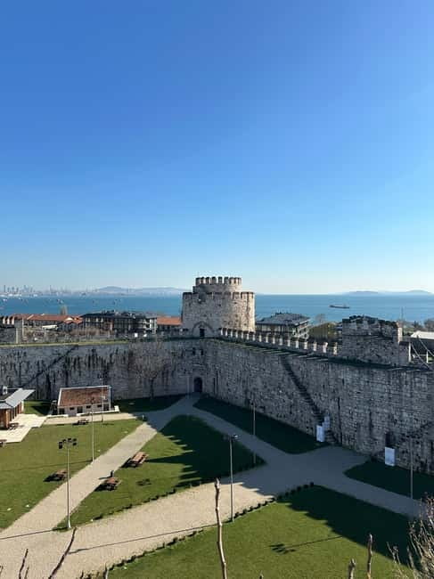 Walls of Contantinople and Byzantine Palace Tour - The Stops at Yedikule Fortress and the Van Area
