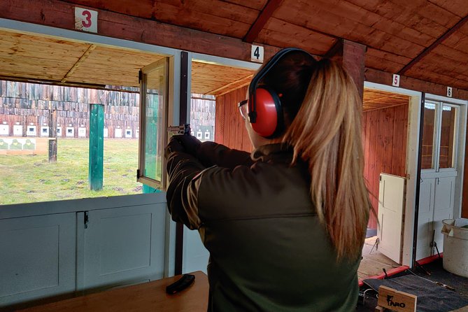 WARM UP  30 shots. Shooting in Zakopane. - Experience the Unique Shooting Range in Zakopane for Beginners