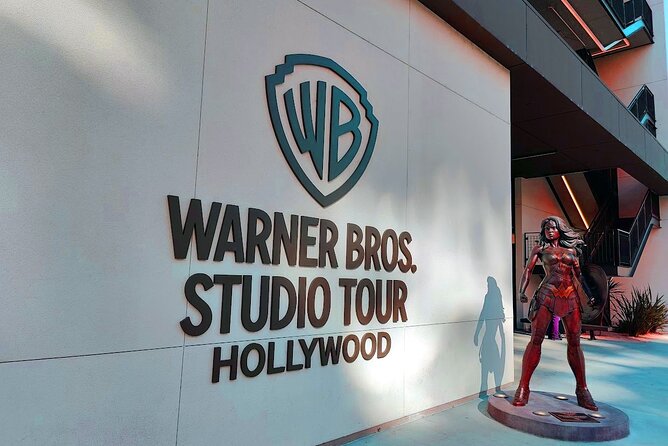 Warner Brothers Studio VIP Tour and Hollywood Highlights - Starting at Warner Brothers Studio for an Exclusive Film Set Visit