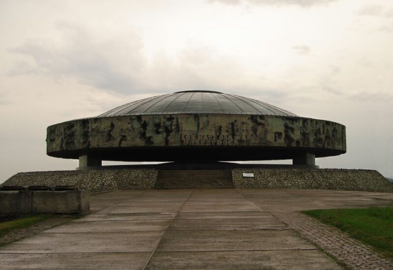 Warsaw: 12-Hour Guided Private Tour to Majdanek and Lublin - Accessibility and Practical Tips