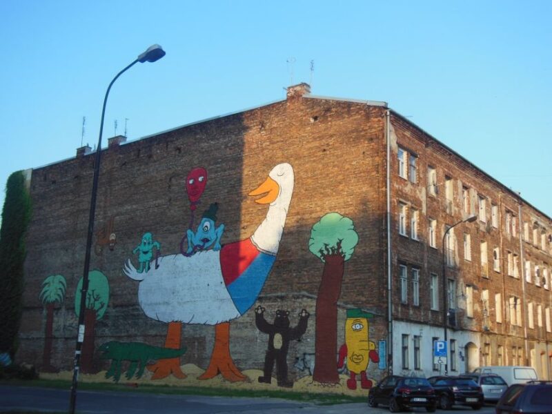 Warsaw: 2-Hour Praga Walking Tour - Discover the Authentic Charm of Warsaw’s Praga District