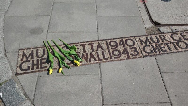 Warsaw: 2-Hour Tour of Daily Life in the Ghetto Warsaw - The Surviving Synagogue and Symbolic Monuments